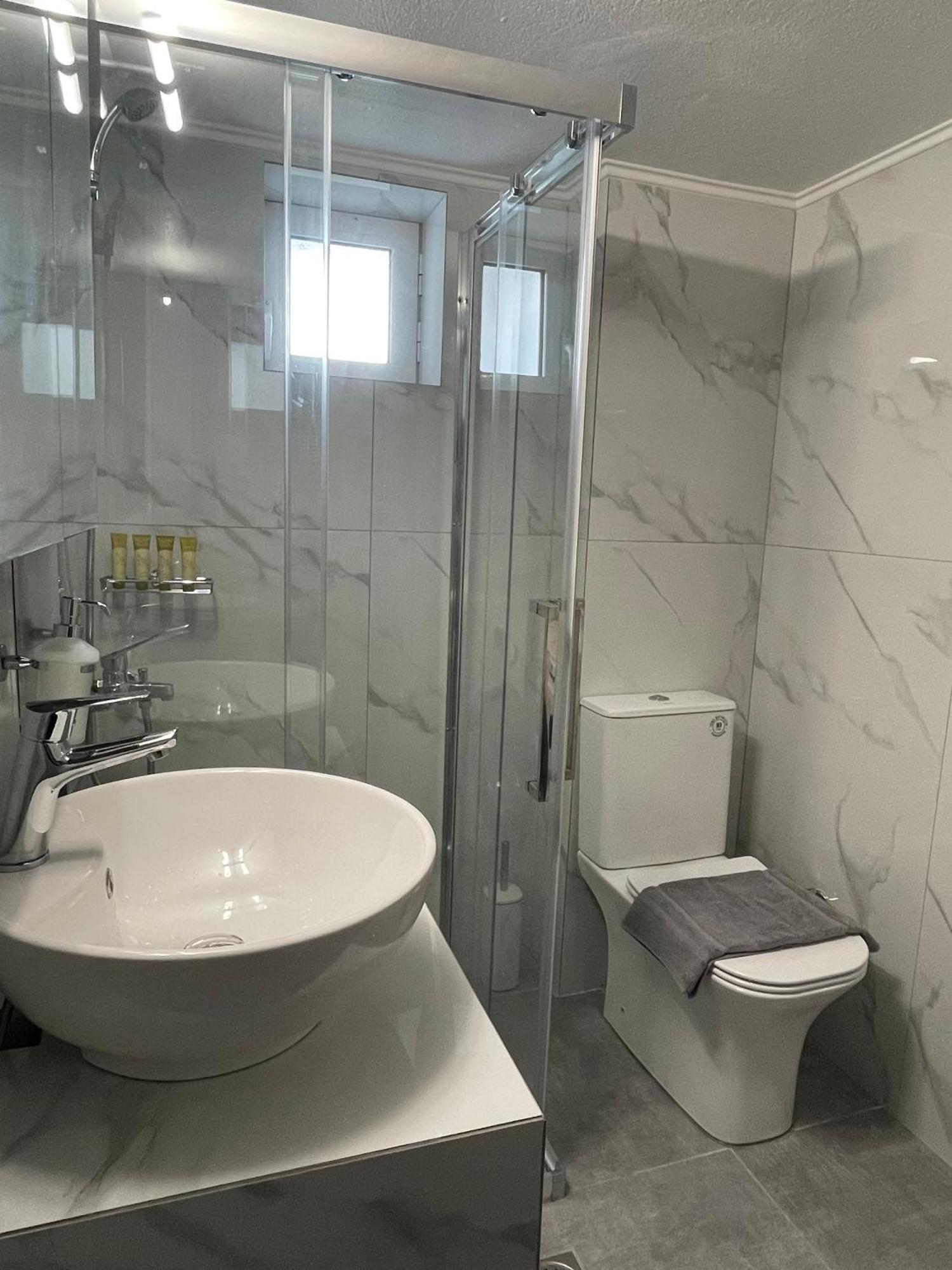 Dt Luxury Apartment Néa Péramos المظهر الخارجي الصورة