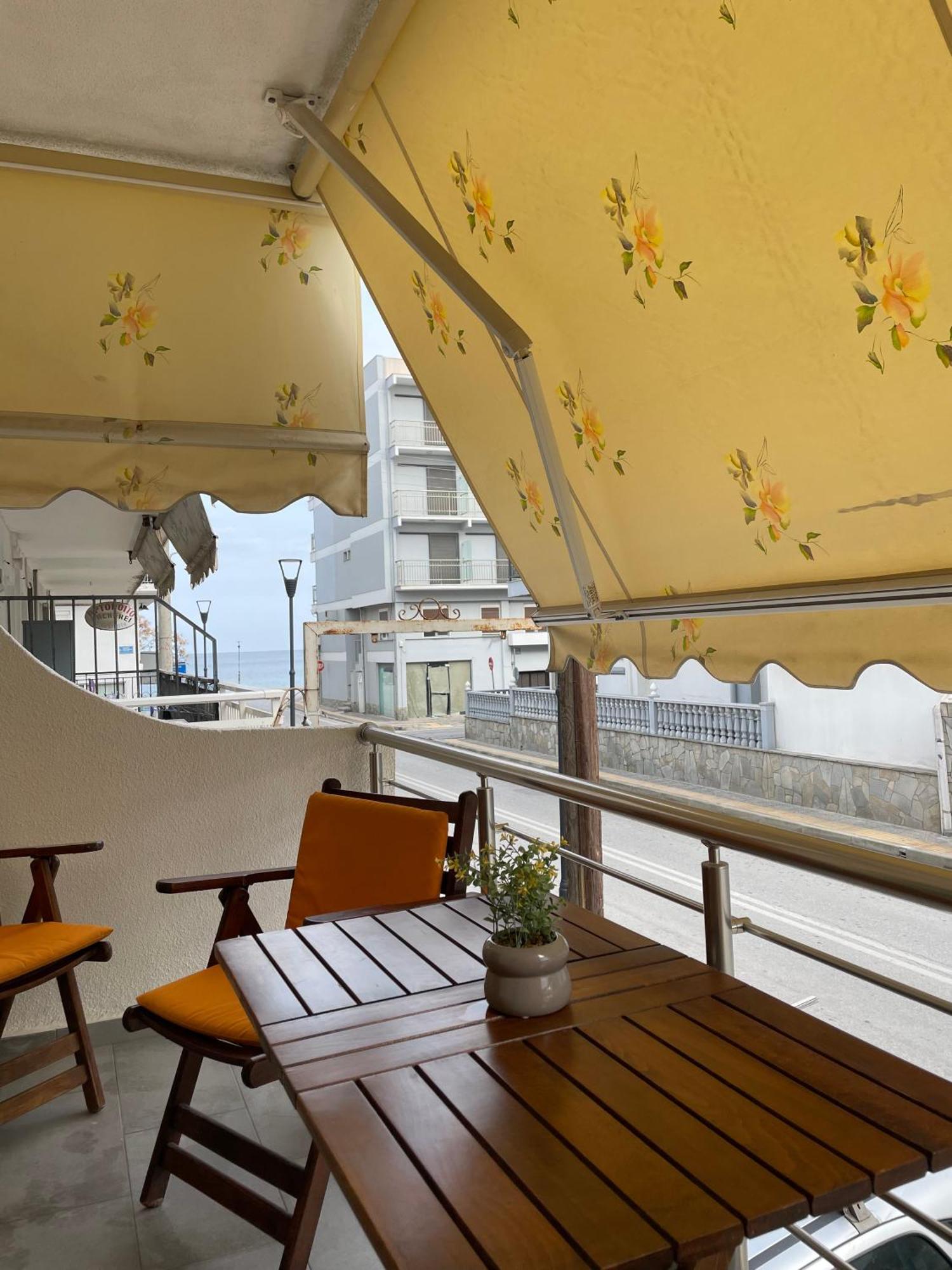Dt Luxury Apartment Néa Péramos المظهر الخارجي الصورة
